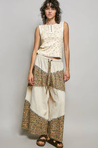 Pol Clothing - Round Neck Sleeveless Ribbed Floral Printed Knit Top