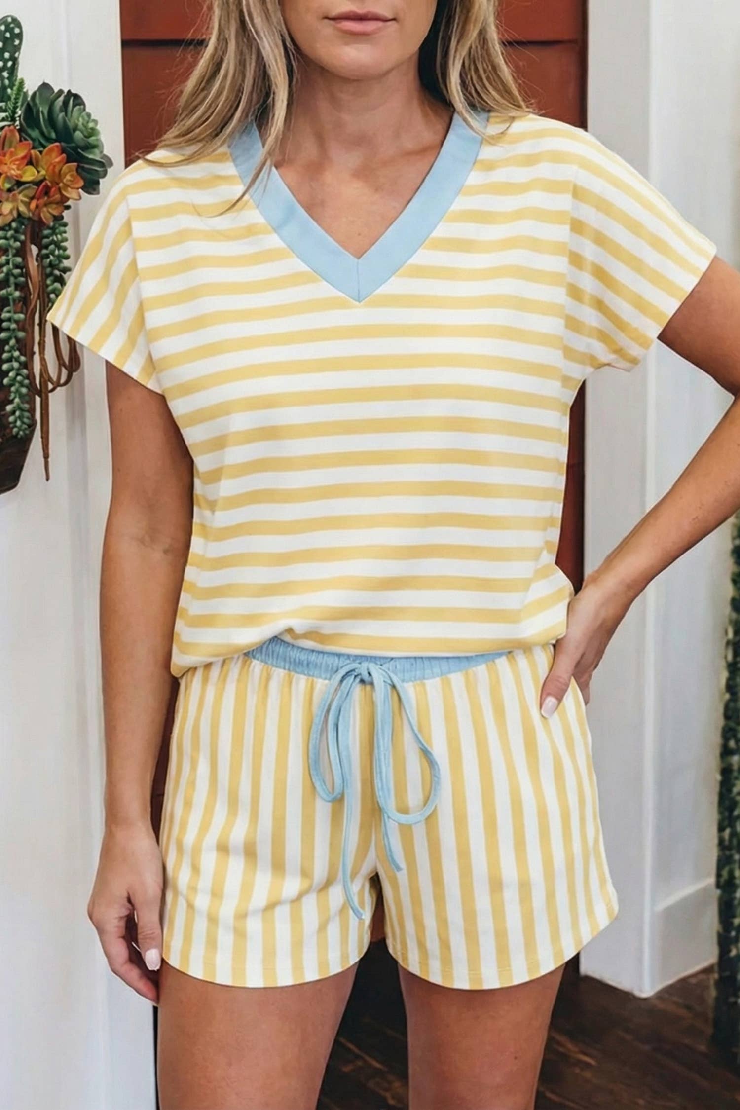 Stripe Colorblock Trim Tee Drawstring Elastic Waist Set