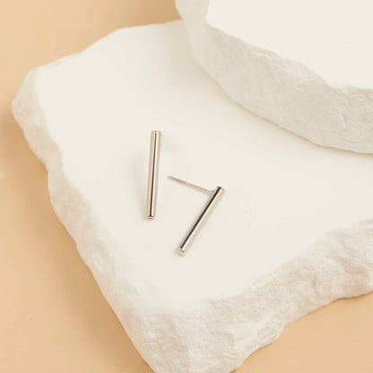 Howard's - Waterproof Earrings 18mm Bar Studs in Gold & Stainless Steel