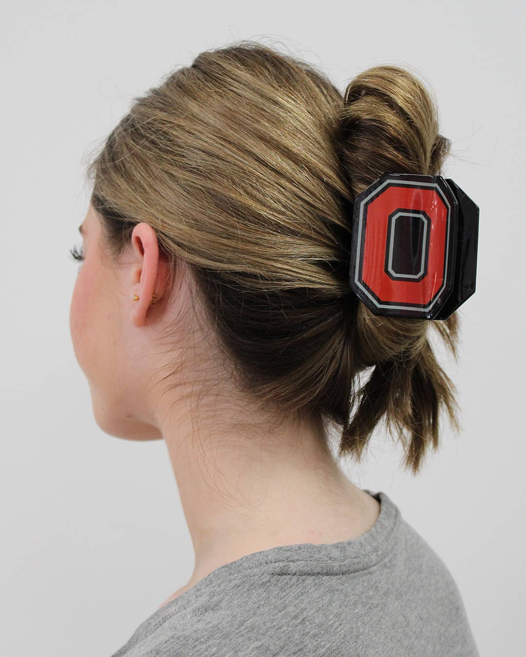 BANDED - Ohio State® O Statement Claw Clip