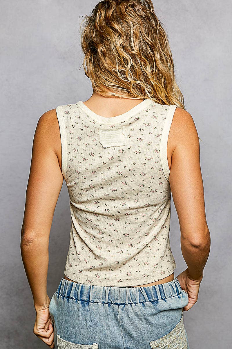 Pol Clothing - Round Neck Sleeveless Ribbed Floral Printed Knit Top