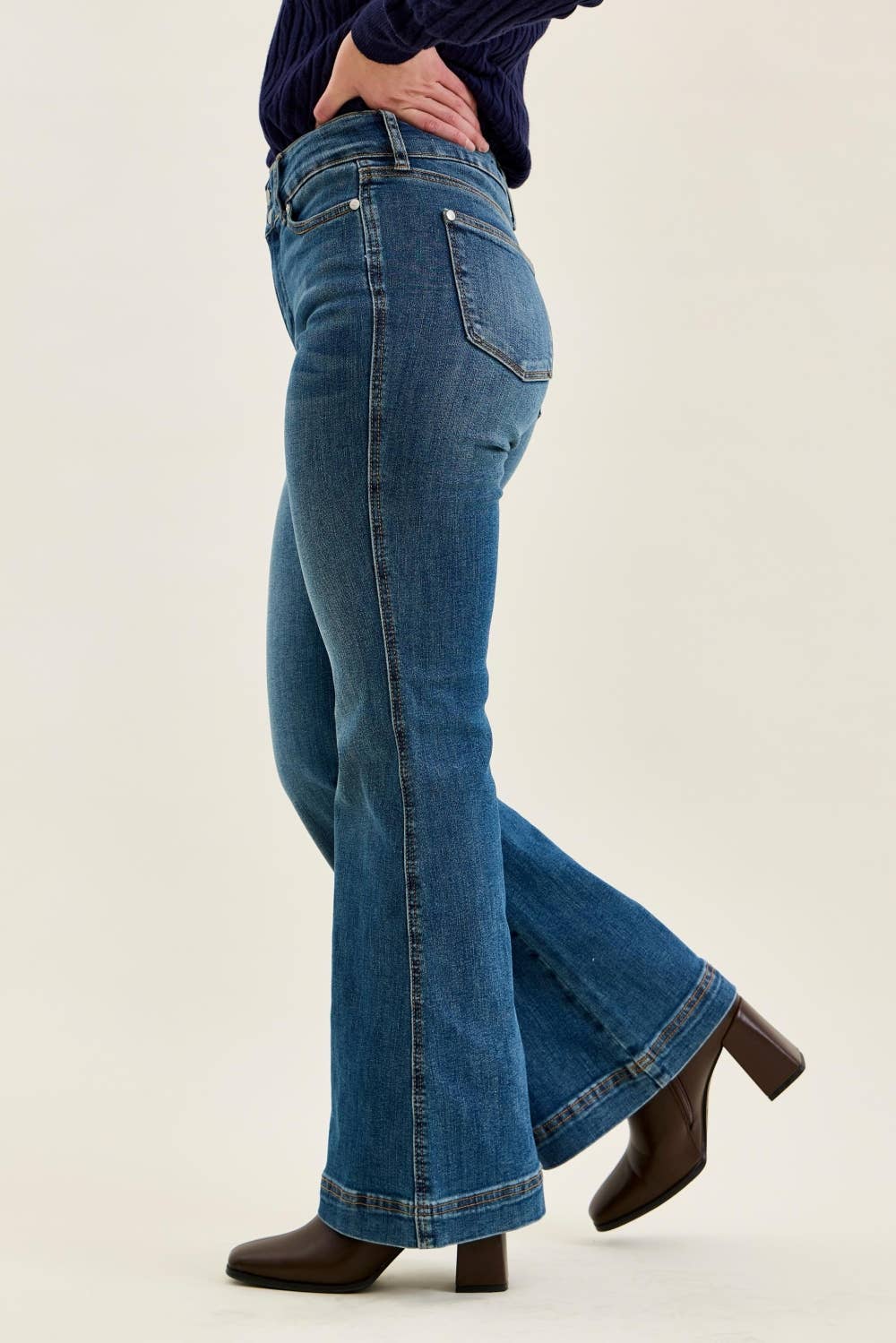 Judy Blue Jeans - HW Petite Flare Tummy Control Double Button WB