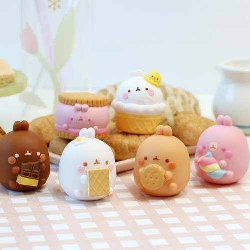 K-Wonderland - Molang Snack Time Theme Random Figure Box