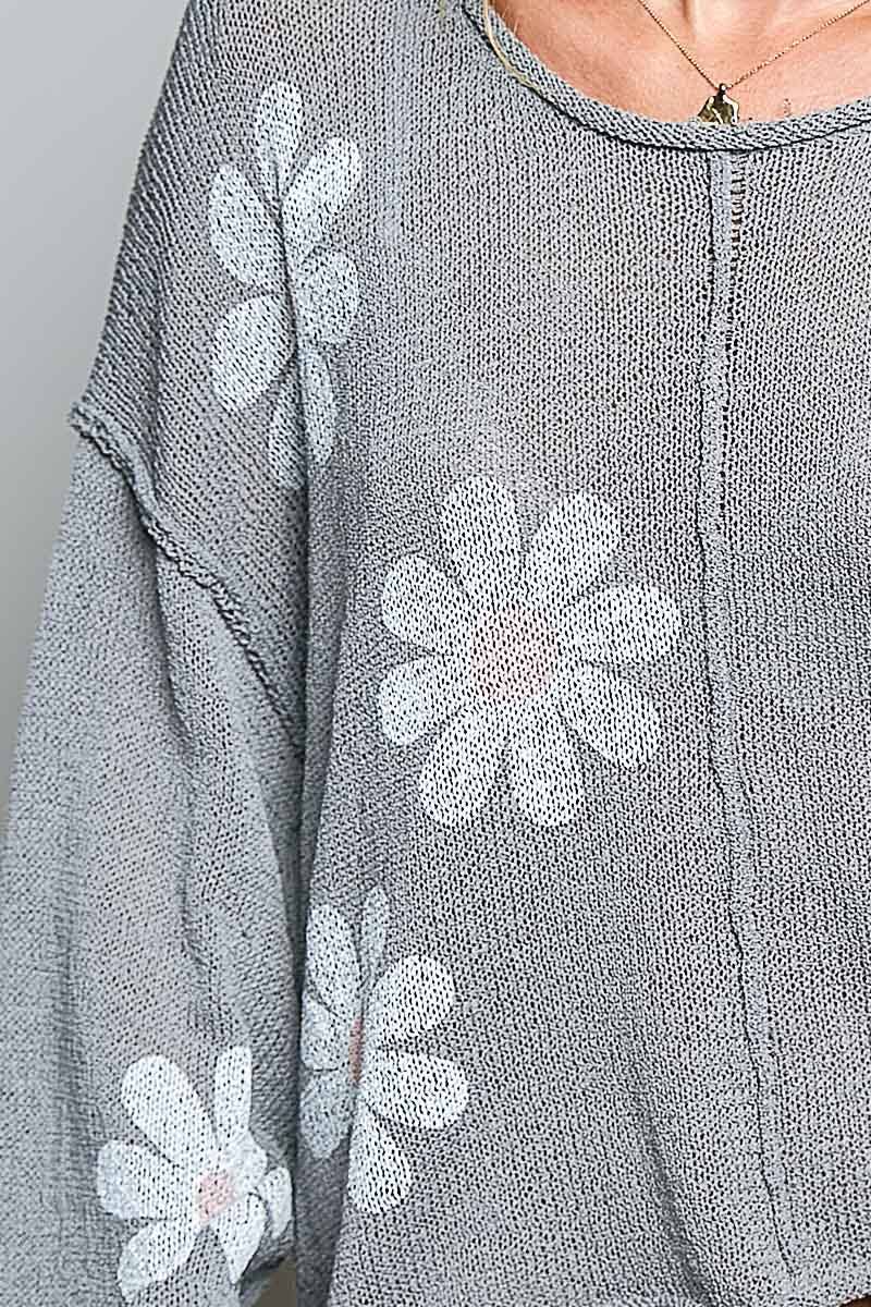 Pol Clothing - Round Neck Balloon Sleeve Floral Print Thin Sweater
