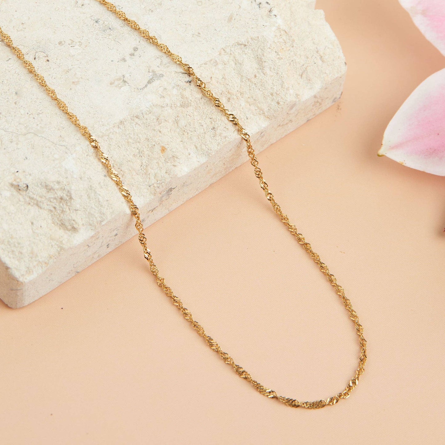 Howard's - Narelle Waterproof Twisted Chain Necklace