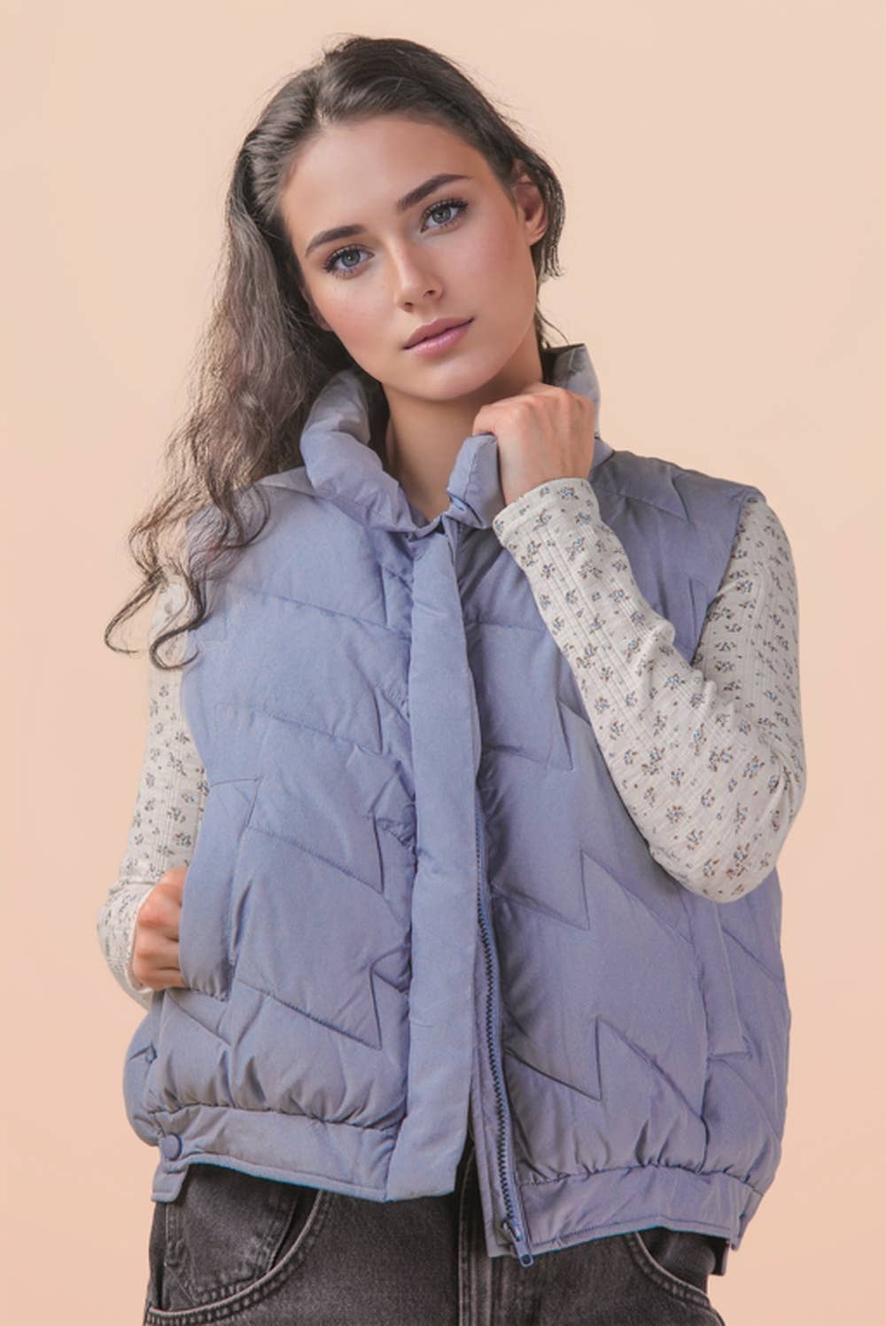 Bermie Mock Neck Casual Zigzag Quilted Puffer Vest
