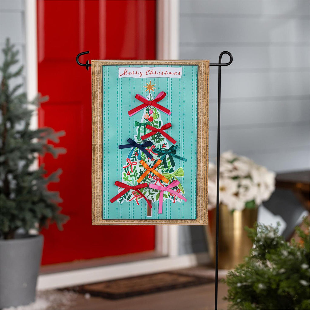 Bowtiful Christmas Tree Applique Flag