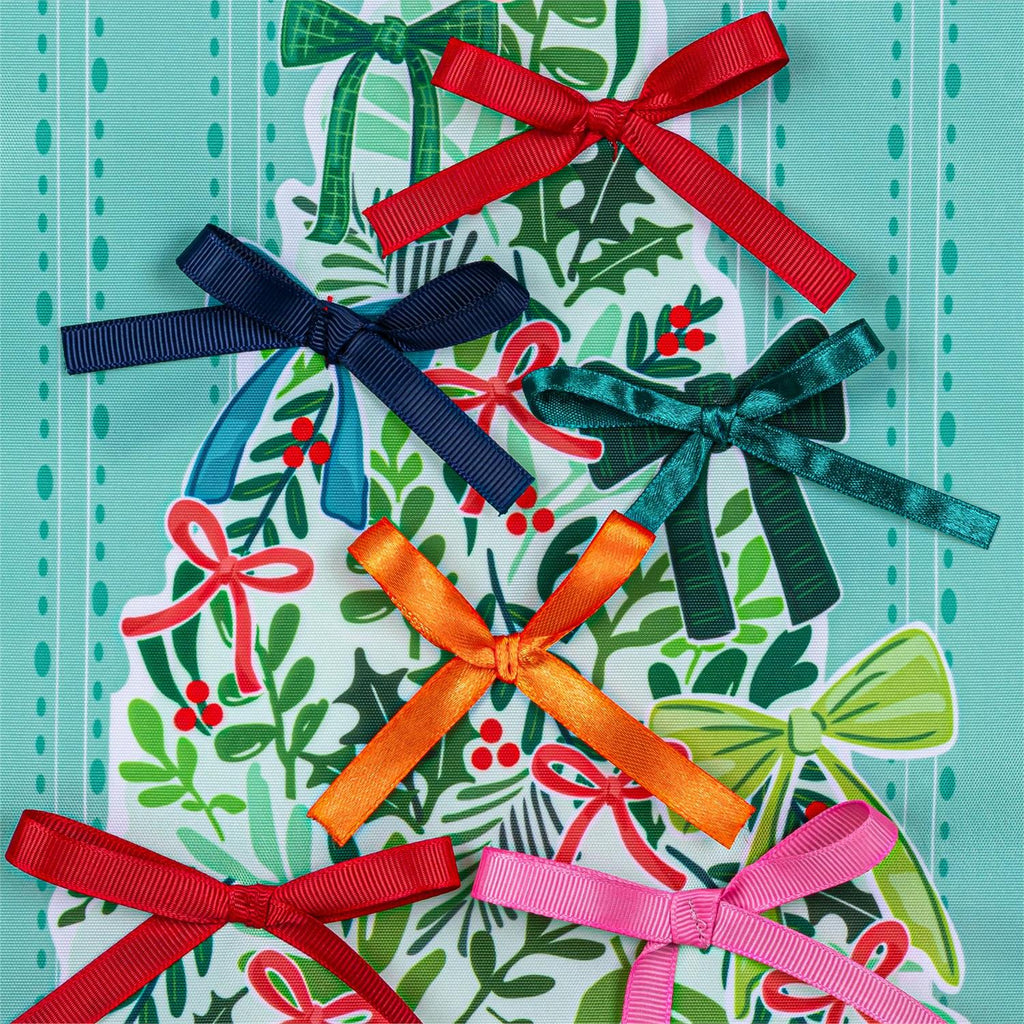 Bowtiful Christmas Tree Applique Flag