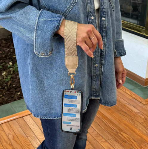 Save The Girls Clip & Go Strap w/Zippered Pouch Classic
