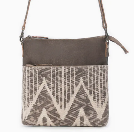 Coffee Canvas
Small & Crossbody Bag