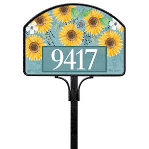 Flowery Teacup Yard DeSign