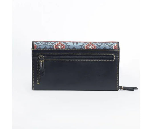 Fountain Trail Deluxe Wallet
