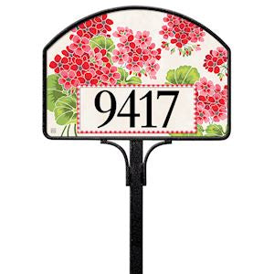 Gingham Geranium Yard DeSign