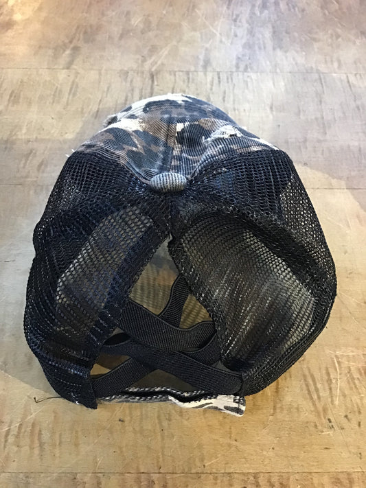 Baseball Hat with Ponytail Hole Leopard Black