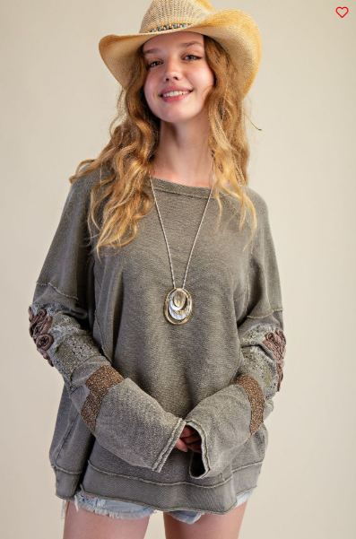 APRIL INSIDE OUT WASHED TERRY PULLOVER