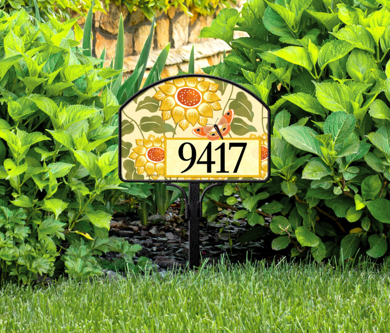 Jennifer Brinley Floret Garden Yard DeSign 14" x 10"