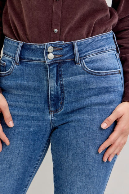 Judy Blue HW Bootcut Double Button WB & Fray Hem