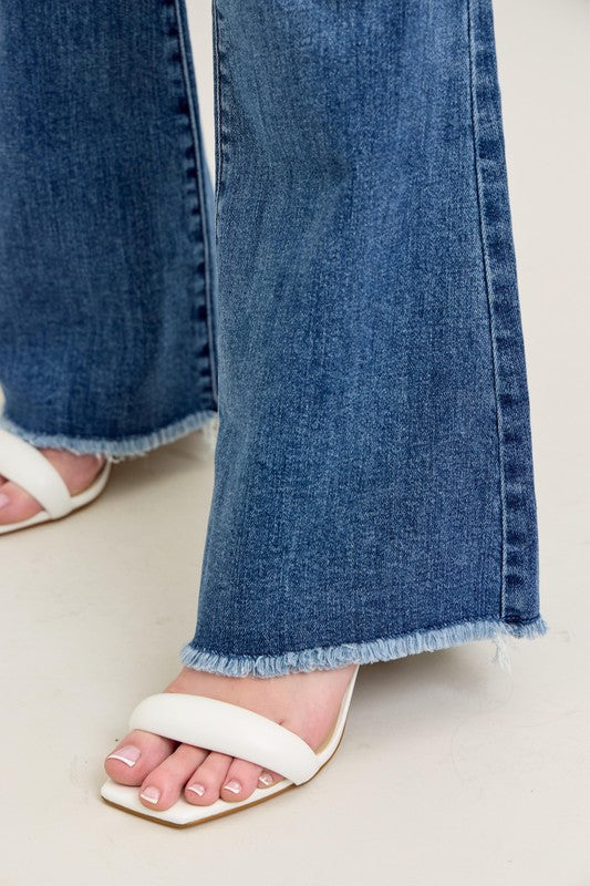 Judy Blue Vintage Wash Flare W/ Destroy And Fray Hem