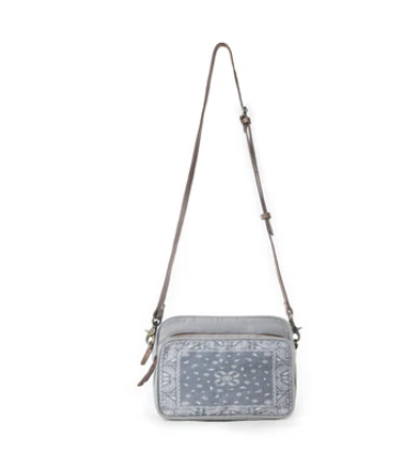 Myra Paisley Plains Pouch in Smoky Ash - Smoky Ash