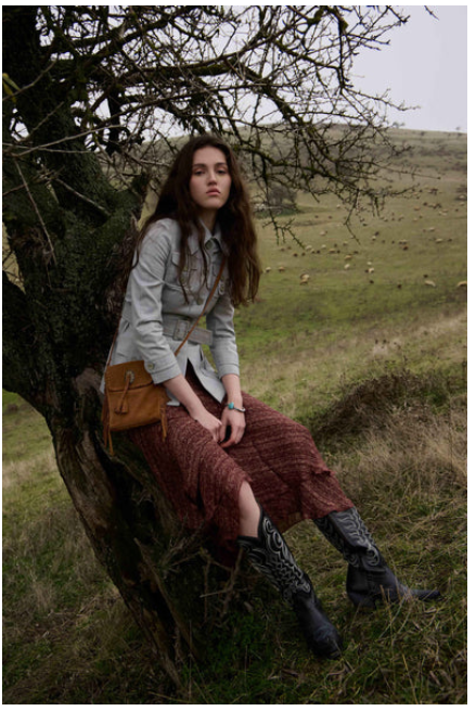 Myra Prairie Drift Fringed Leather Bag in Rodeo Bronze with Concho Accent - Rodeo Bronze with Concho Accent