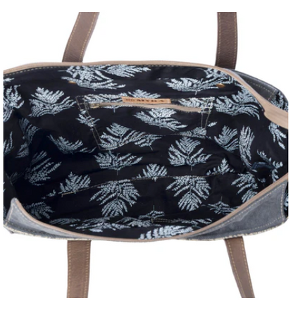 Myra Willow Mesa Messenger in Radial Sand - Radial Sand