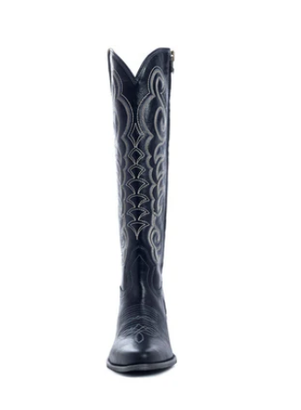Nalejandra Boots in Ebony - Black