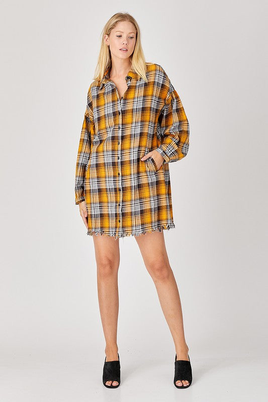 MISSY OVERSIZED PLAID SHIRT DRESS