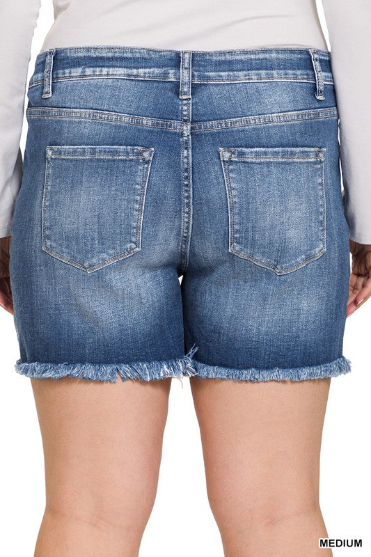 ZENANA PLUS MID RISE RAW FRAYED HEM DENIM SHORTS