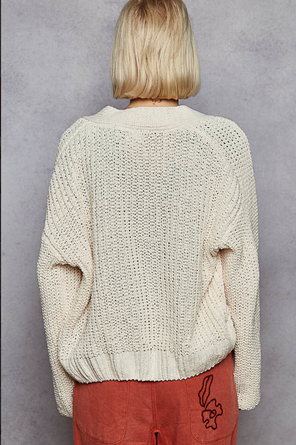 Pol Cardigan V-neck long sleeve regular fit cardigan in chenille with exaggerated buttons