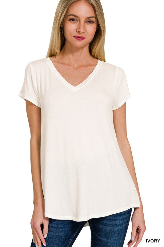 RAYON SHORT SLEEVE V-NECK ROUND HEM TOP