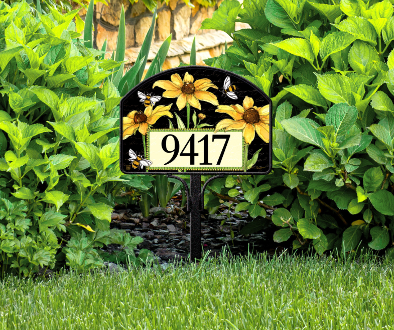 Sally Eckman Roberts Busy Bees Yard DeSign 14" x 10"