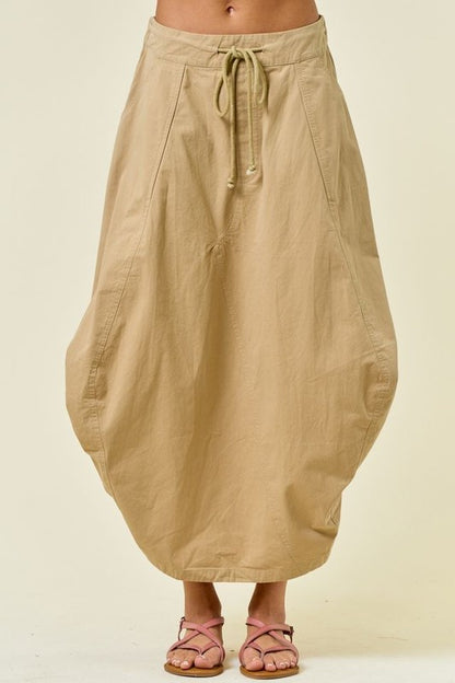 Side Tuck Detail Midi Skirt