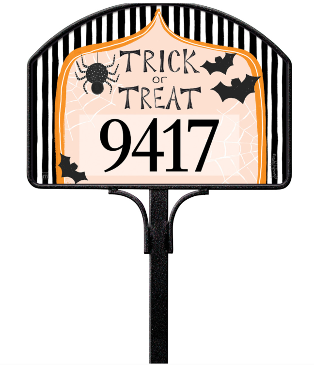 Studio M - Spooky Chic Yard Design