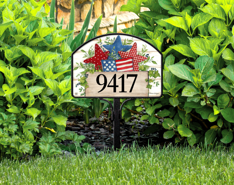 Susan Winget Old Glory Patriotic Stars Yard DeSign