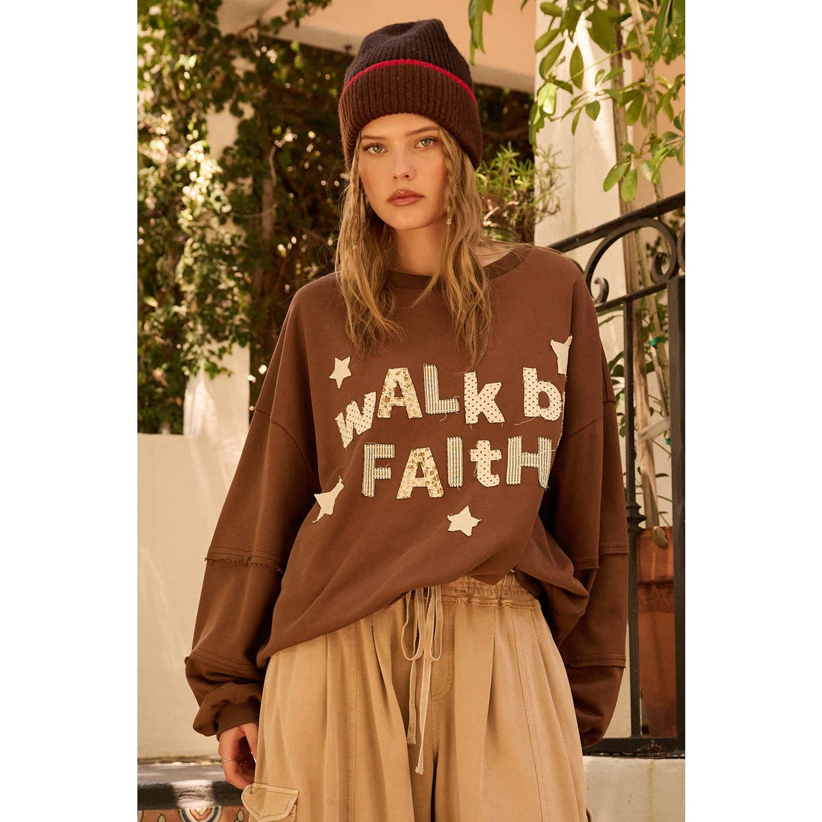 WALK BY FAITH PATCHWORK LETTERING SWEATSHIRT