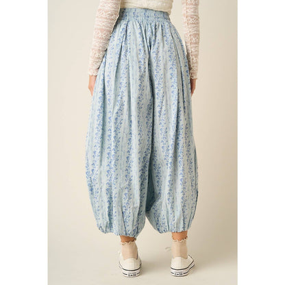 FLORAL PRINT PLEATED BALLOON LEG PARACHUTE PANTS