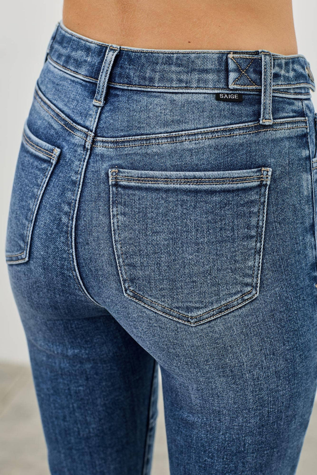 SAIGE DENIM MID RISE SKINNY CROP