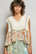 Pol Clothing - V-neck Floral Pattern Trim Ruffle Rib Knitted Sleeveless Top