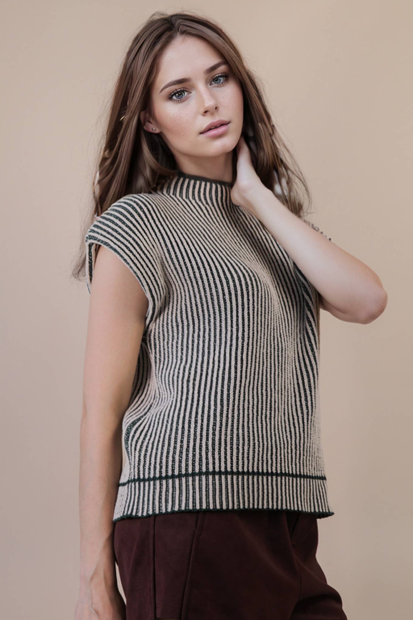 Two Tone Ribbed Knit Sweater Vest