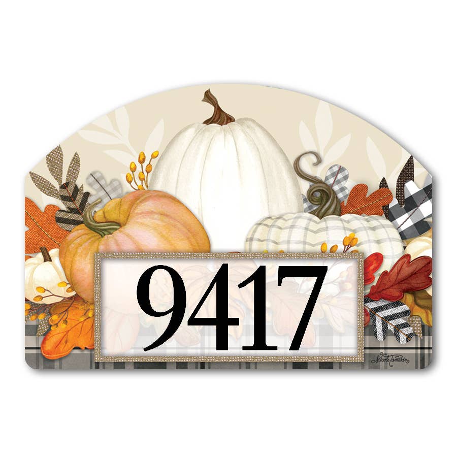 Studio M - Pumpkin Season Yard DeSign