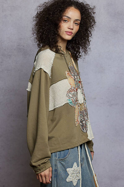 Pol Clothing - Long sleeve French terry printed flower patch knit top