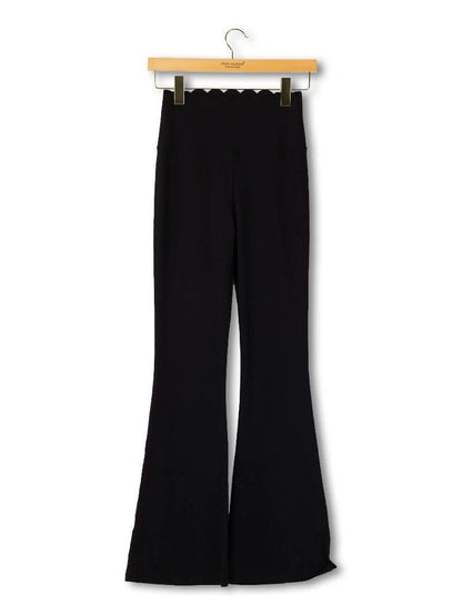 Simply Southern - Scalloped Leggings