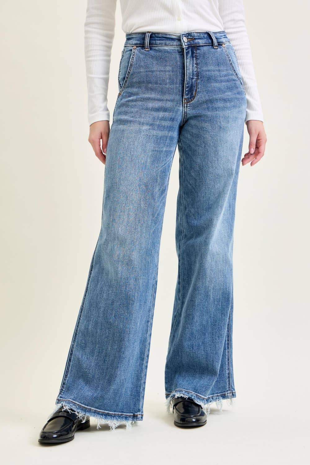 Judy Blue Jeans - HW Retro Wide Fit