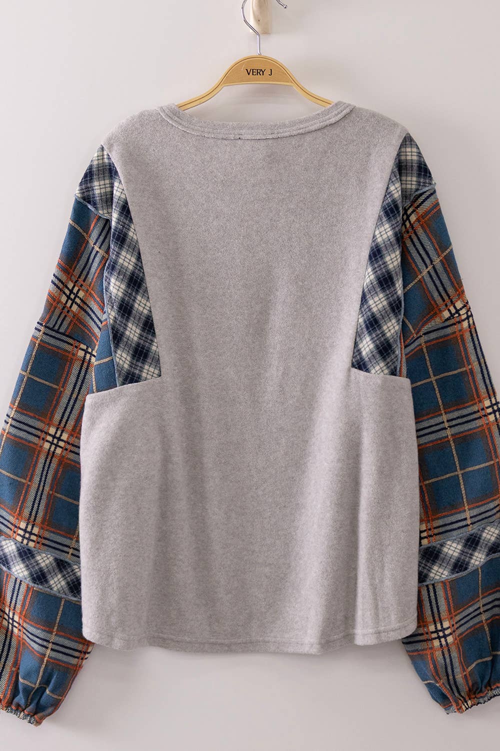 Havanah Contrast Plaid Sleeve Top