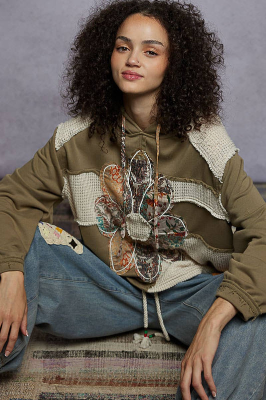 Pol Clothing - Long sleeve French terry printed flower patch knit top