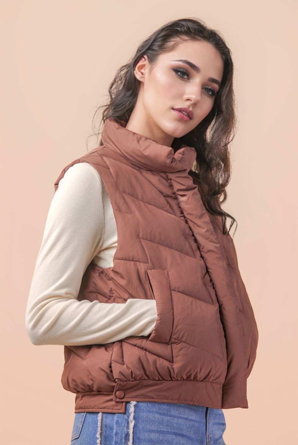 Bermie Mock Neck Casual Zigzag Quilted Puffer Vest