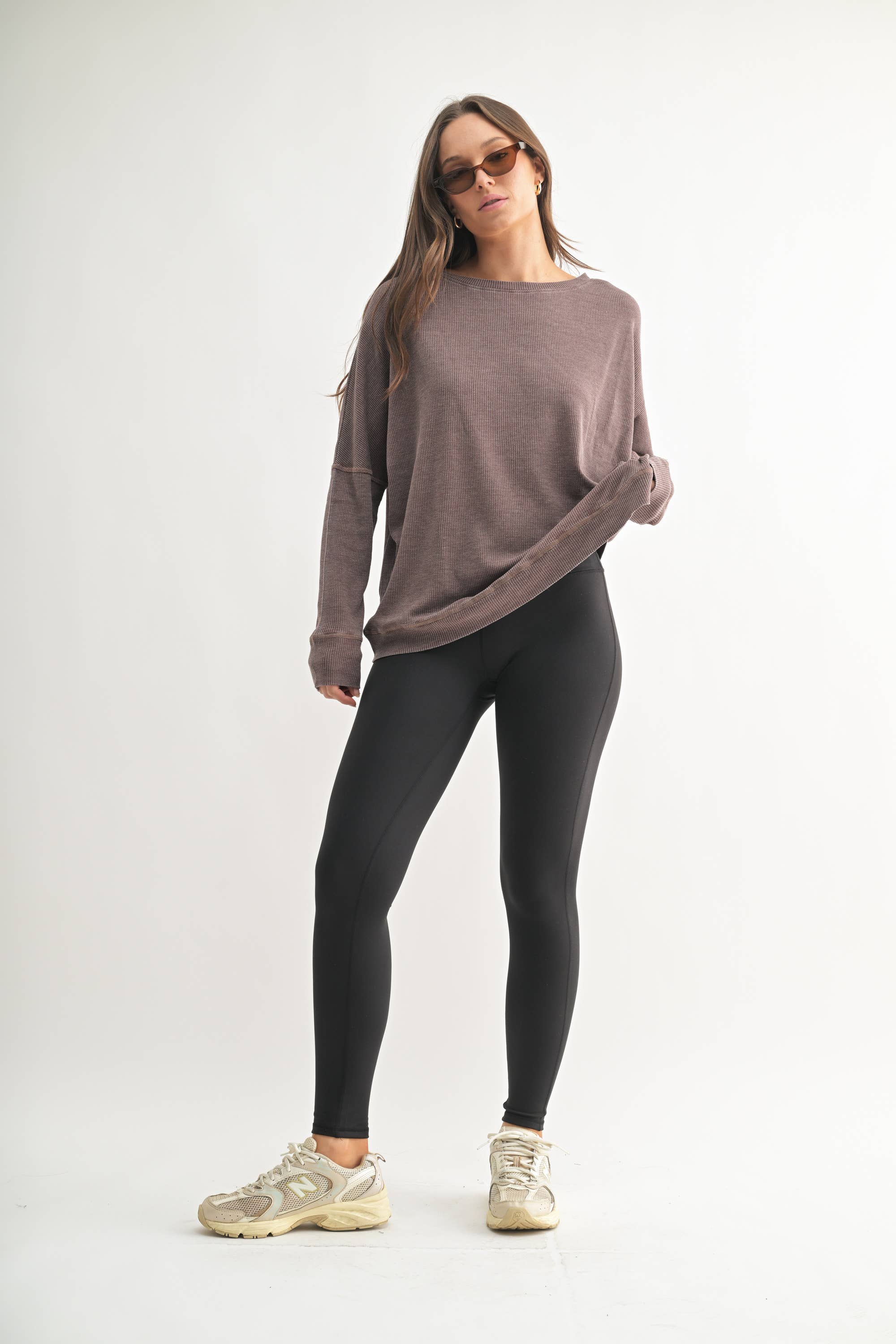 Waffle Ribbed Round Neck Pullover Mono B