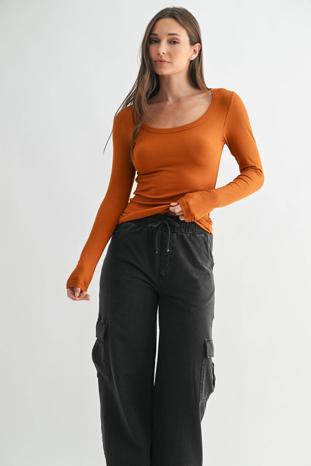 Scoop Neck Micro-Ribbed Long Sleeve Top Mono B