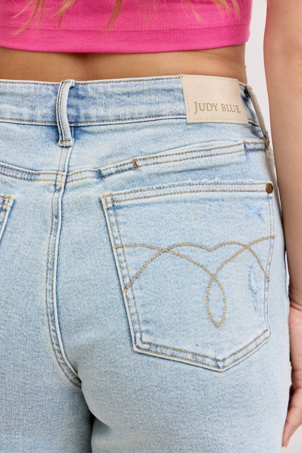 Judy Blue Jeans - HW Rigid Magic Dad Short w/ Cell Phone Back Pkt