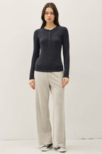 MODAL CLASSIC RIBBED LONGSLEEVE HENLEY BASIC TOP